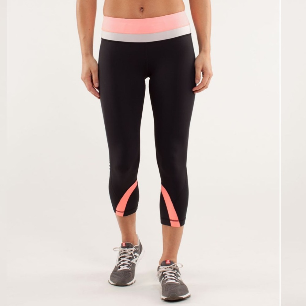 Lululemon run inspired cropped leggings